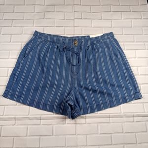 American Eagle Super Hi-Rise Striped Shorts Size 16